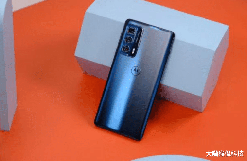 安卓|12G+256G,旧款旗舰跳水千元,50倍变焦其实还很适合入手