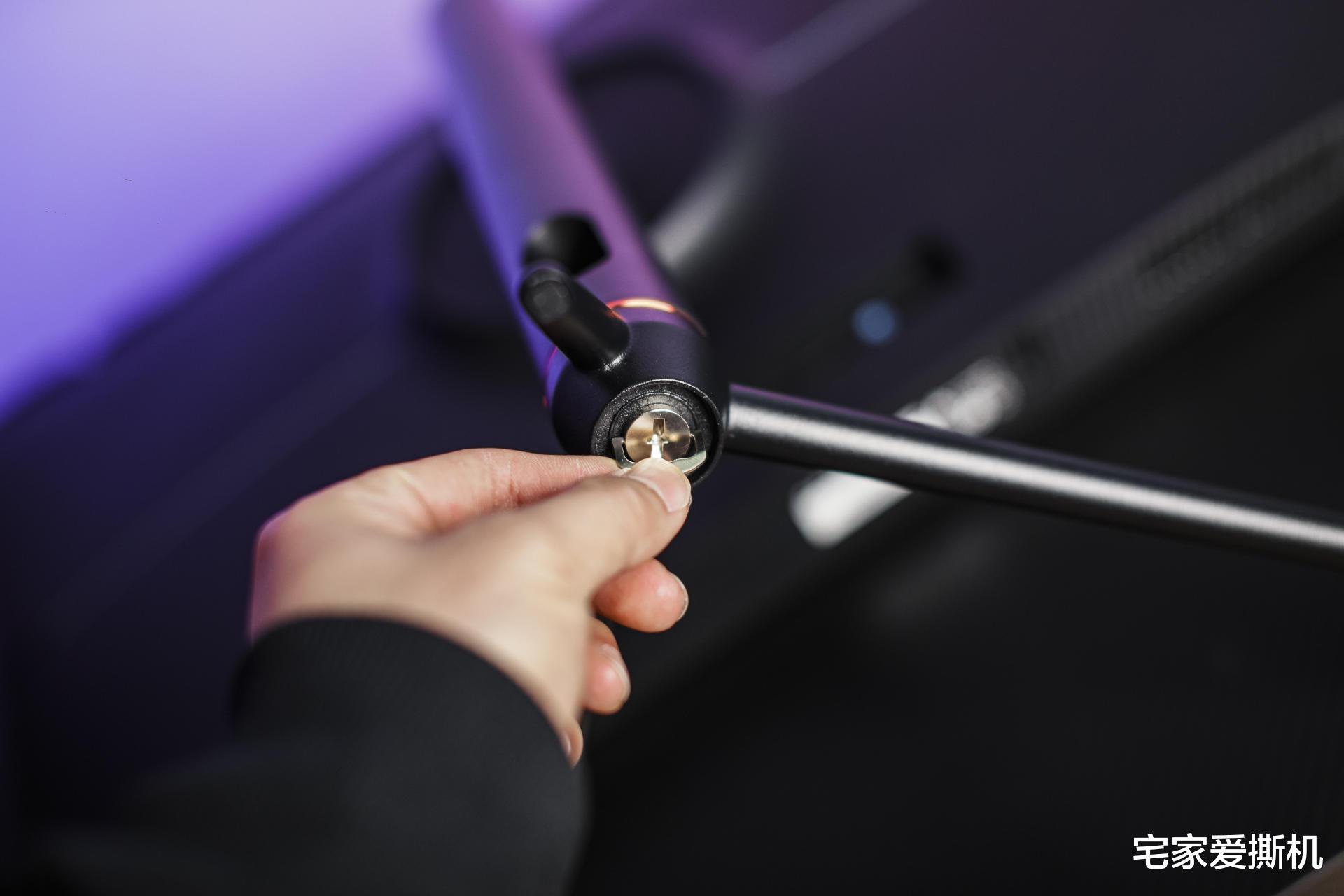 显示器|4K+144Hz+IPS广色域：泰坦军团P2SA2V显示器体验