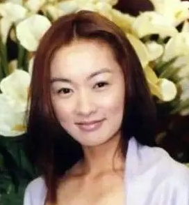 郑家榆|“怀玉公主”郑家榆，情路坎坷，时代抛弃她时招呼都没打