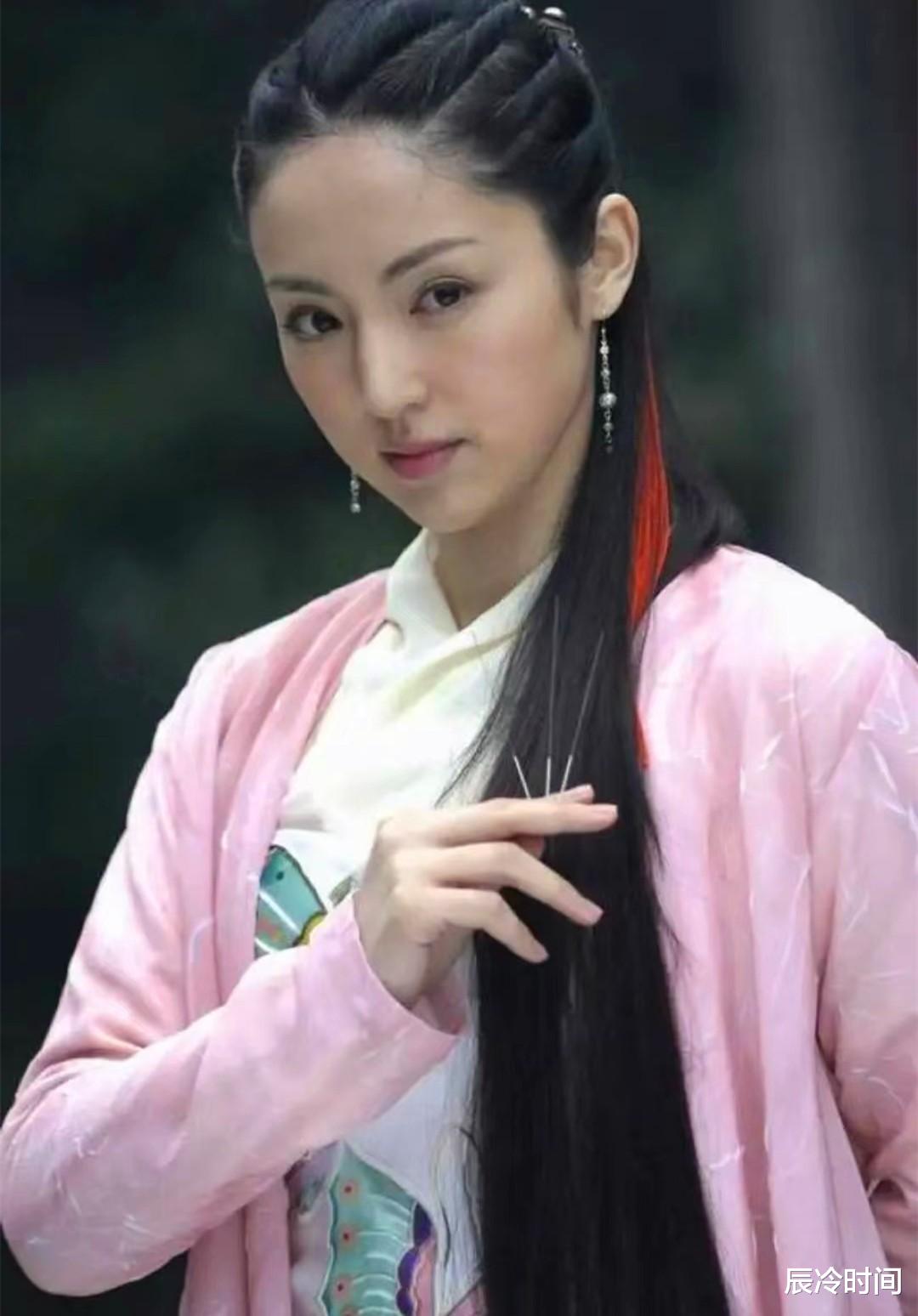 孙俪|好好的美貌“毁”在眼睛上，孙俪无效养生眼睛凸，赵丽颖眼袋鼓起