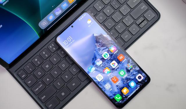 红米手机|小米新机正式开售，67W+一亿像素，不买红米Note11Pro了？