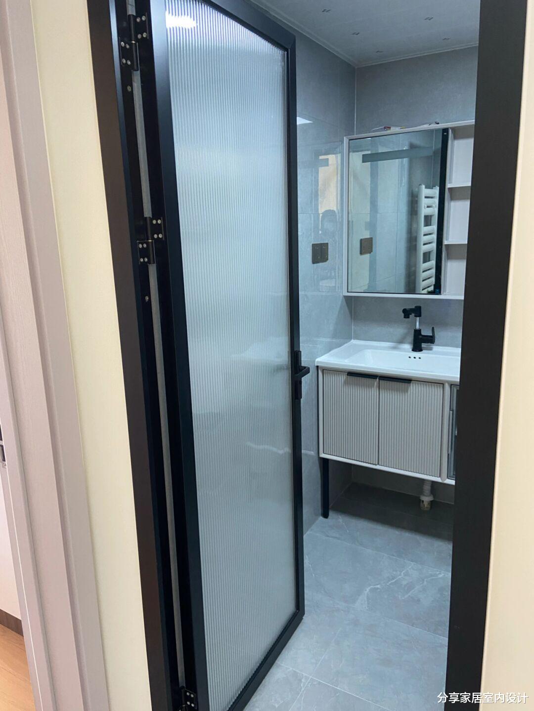 她家89平两居室新房，装修花了21W，全屋每个空间都满意！