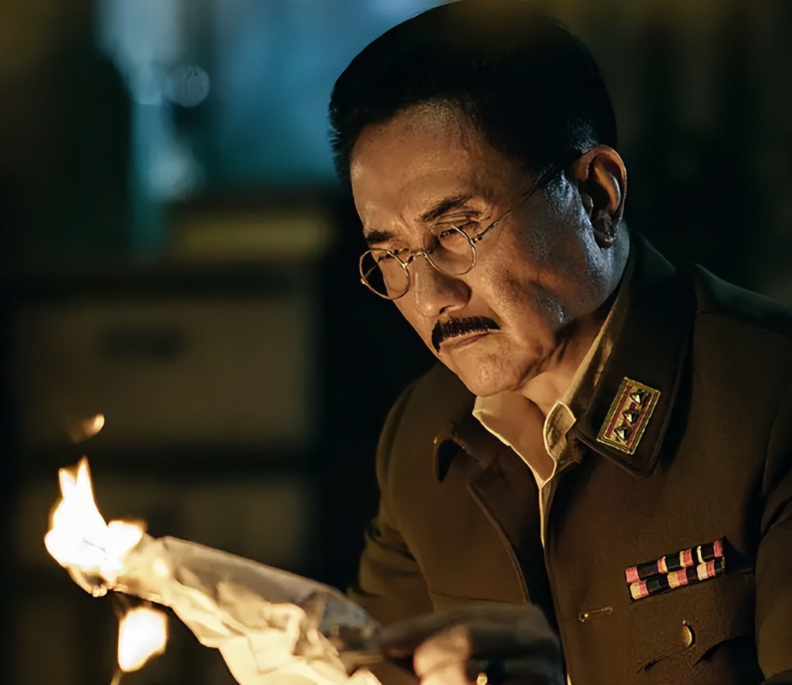 应届生|总局收视榜:《总监》第四,《女士的法则》干到第二,第一太狠