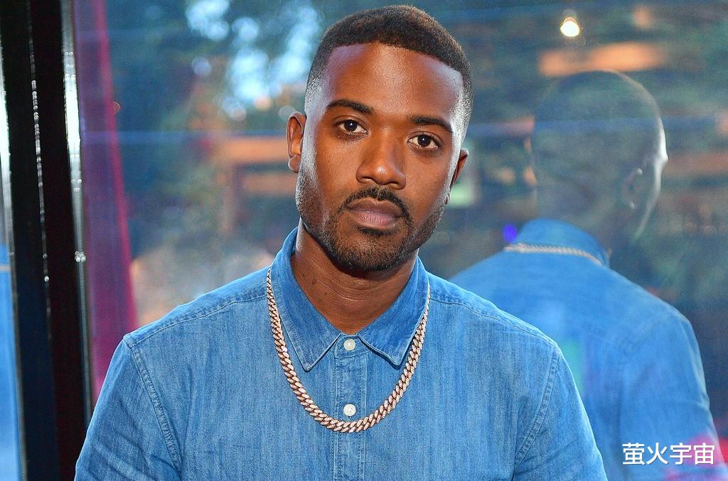 金·卡戴珊|金·卡戴珊自导自演录像带风波？前男友：她还有一盘，就藏在床下