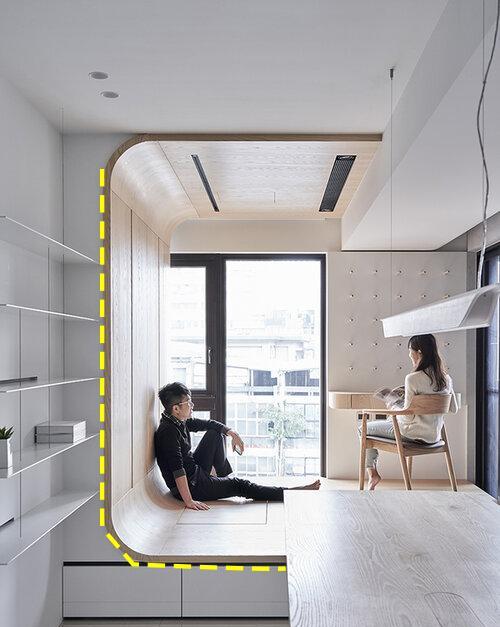 大横厅配7米长阳台,全打通一半装地台休闲,一半封玻璃多功能房