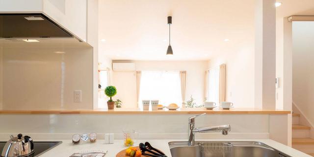 日本的自建房,上下2层,院子比室内面积还大,这样住着舒服吗?