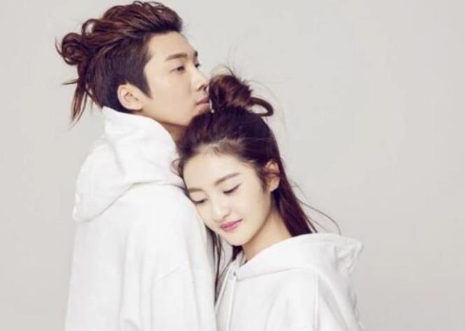 张木易|21岁男星爱上8岁女孩，花十年等她长大，遭网友质疑，如今幸福生活