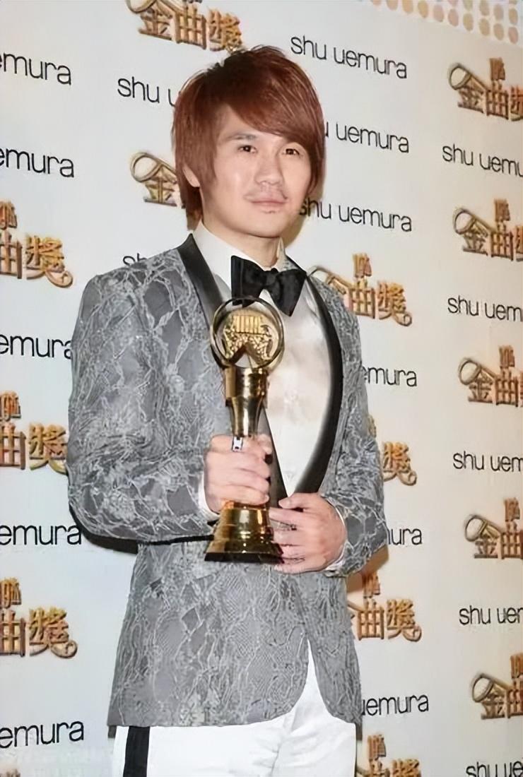 |暴力歌王又饮醉发疯？撬来的老婆终究不属于自己……