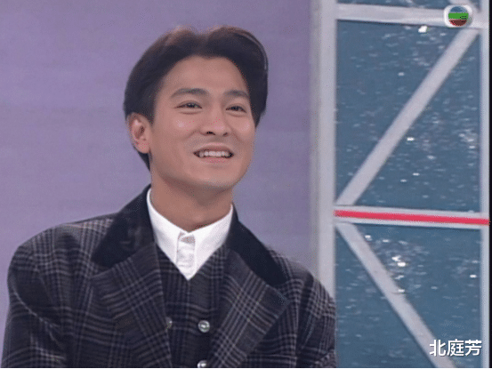 经典|港乐巅峰十年，每一年诞生的粤语经典与年度“实至名归”探讨