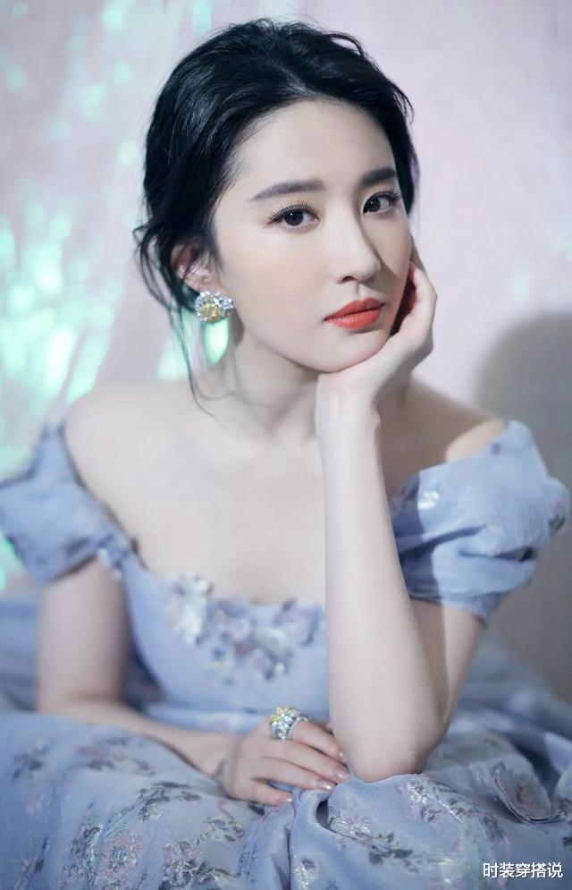 刘亦菲|女神刘亦菲高清写真集，每一张都美到心坎里，谁又能拒绝呢？