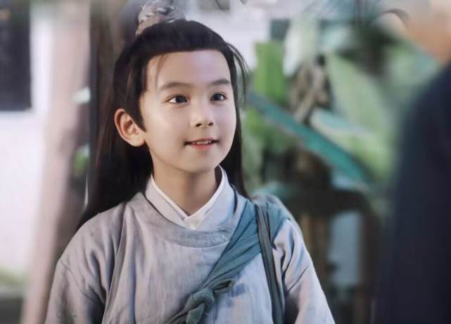 童星|小童星表现亮眼,接连登上热搜,内娱未来可期