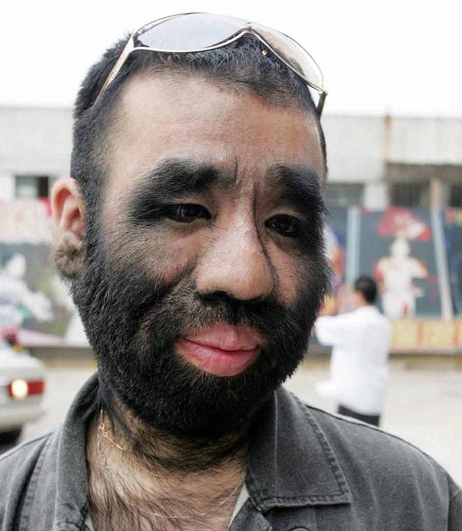 于震寰|毛孩于震寰:出生时全身是毛,有人出千万包装,42岁娶90后娇妻