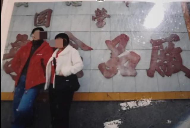 2015年四川女子为复婚,剪掉前夫"老二",称变成公公也永远守候