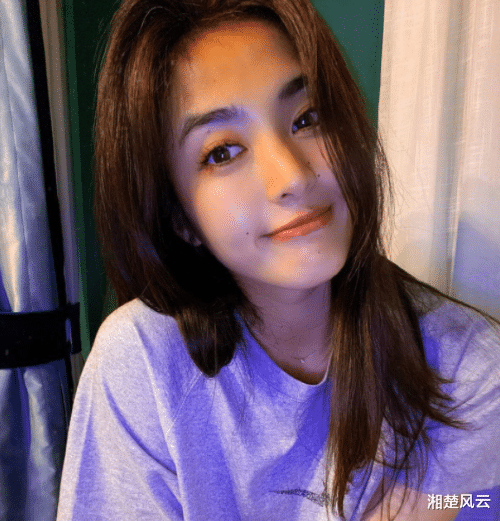 赵丽娜|亚洲足坛两女神比拼，场上曾起冲突，1人已结婚，1人夺冠遭父催婚