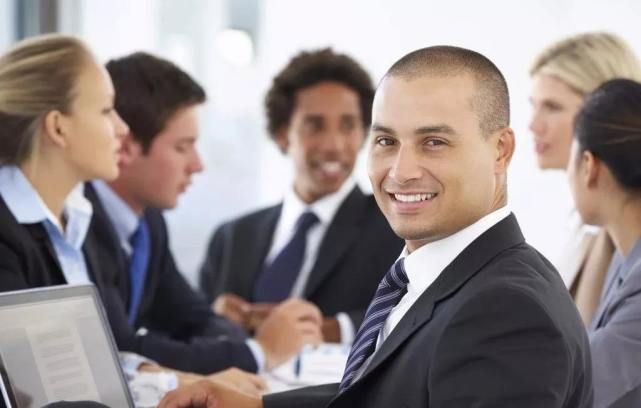 澳大利亚|新领导上任了,老员工该如何适应?尽快接纳还是我行我素?