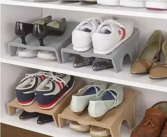 玄关怎么装才能告别满地鞋?一个好的玄关柜顶一间房!