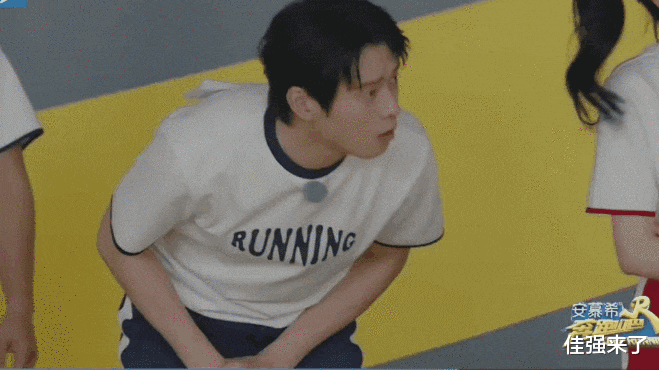 周深|蔡徐坤的“高光”，周深的“顽强”，让这期跑男彻底封神了