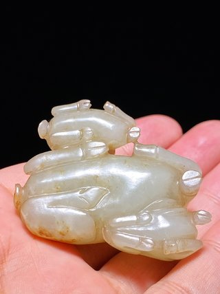 和田玉籽料|清乾隆 和田玉籽料 白玉 三羊开泰 摆件 把件