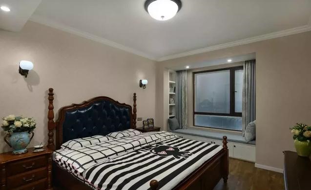 朋友美式风的新房入住，进门玄关柜谁见谁夸，比我家衣帽间还能装