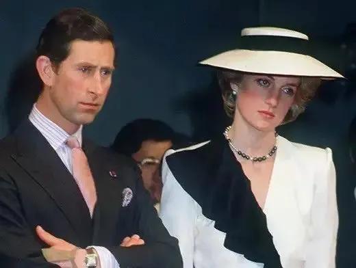 欧美明星|梅根的眼泪为谁而流？