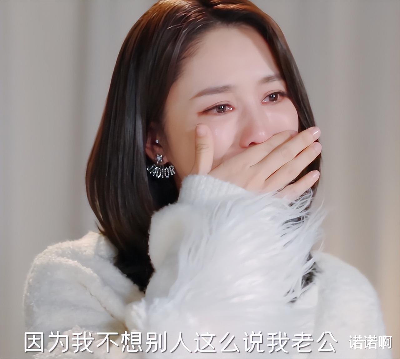 |林峰一家三口游迪士尼，张馨月全身名牌出镜！一个包包价值十几万