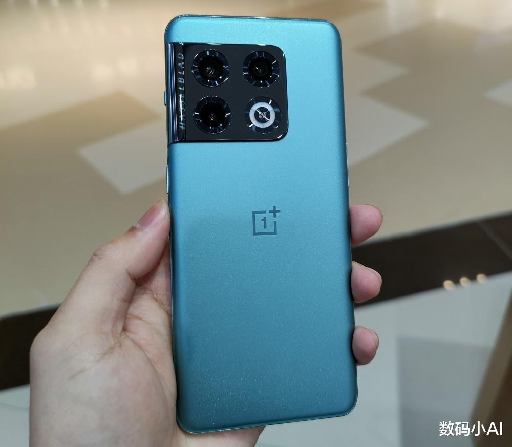 一加科技|2K屏+5000mAh,一加降价500元,骁龙8 Gen1加持