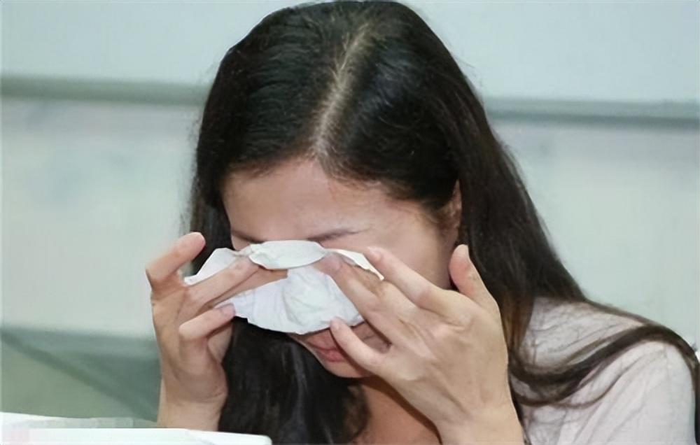 回顾湖南一女子出轨成瘾,离婚3次仍不悔改,贴钱开房与他人幽会