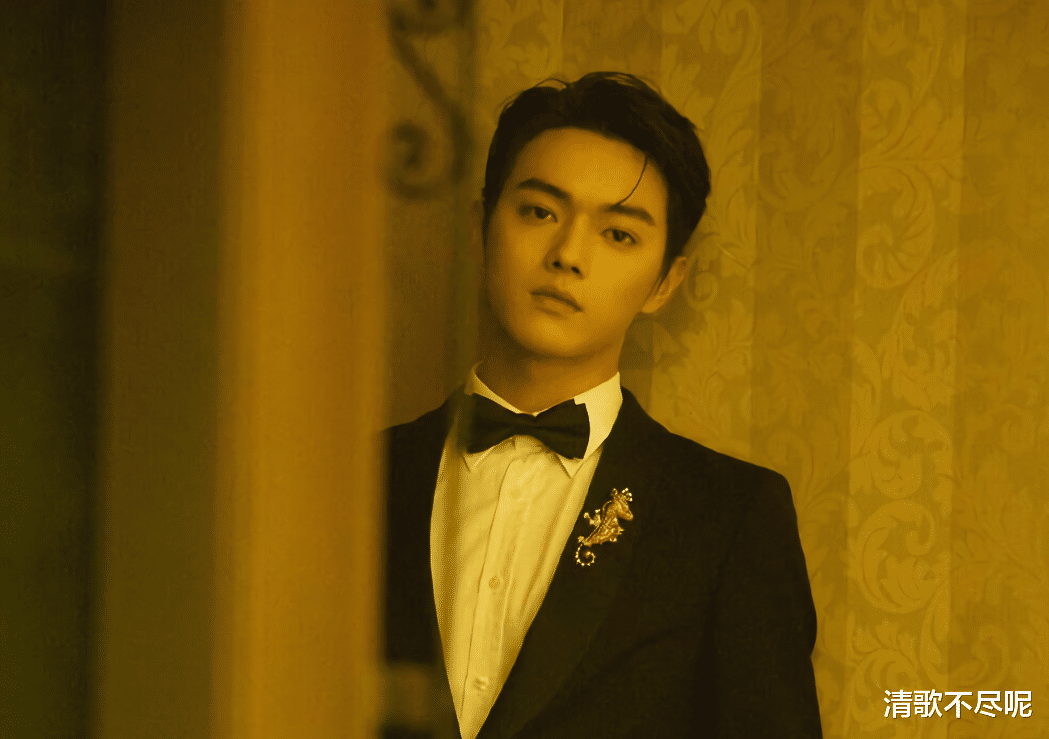 许凯|许凯联手《不婚女王》导演，带来一部姐弟恋，女主是35岁的她