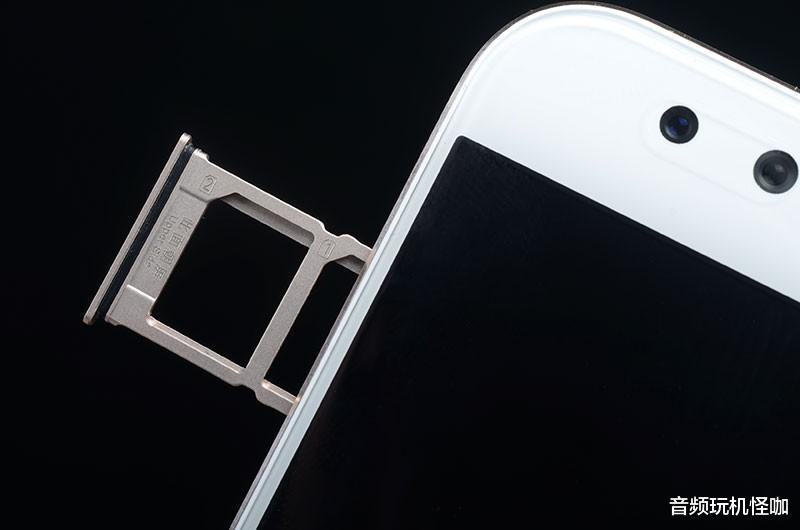 5G|5G自由选带头降价，5G用户笑了：这才是5G该有的价格