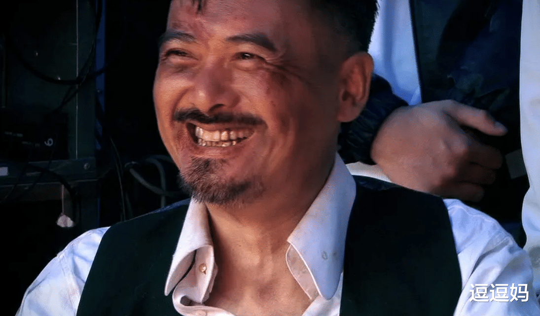 黄四郎|《让子弹飞》：这样一个力图拯救百姓的人，却得不到百姓追随