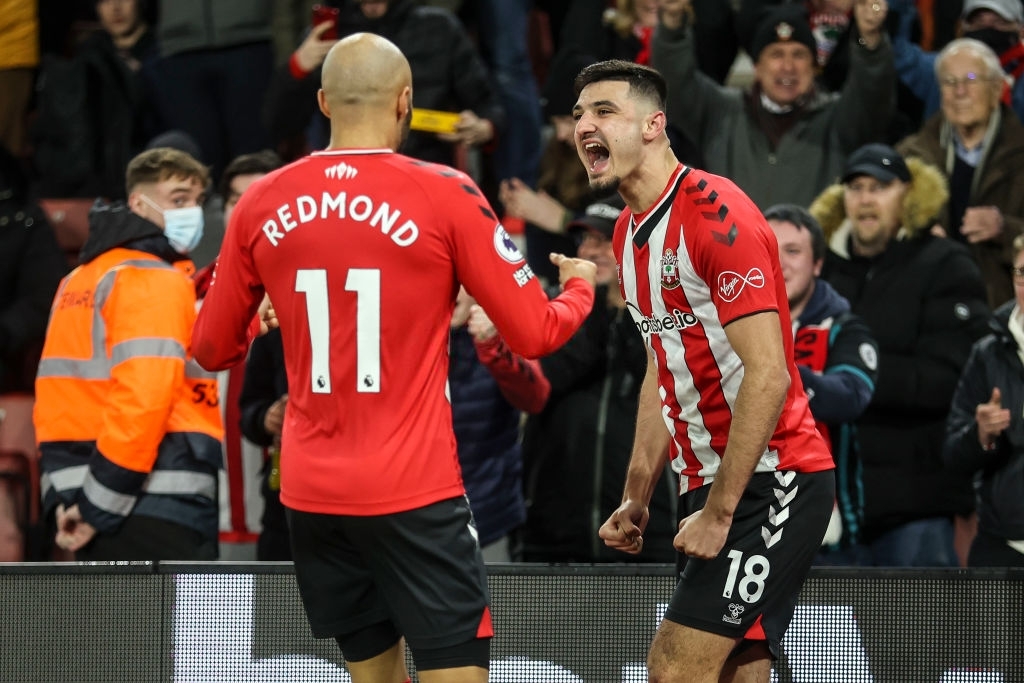 英超|4-1赢了，他们打出英超大比分，3轮连拿7分，排名反超2大豪门名宿