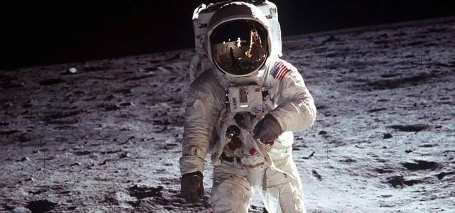 代表星辰大海?天宫空间站的霍尔推进器只能推动一张纸,有啥用?