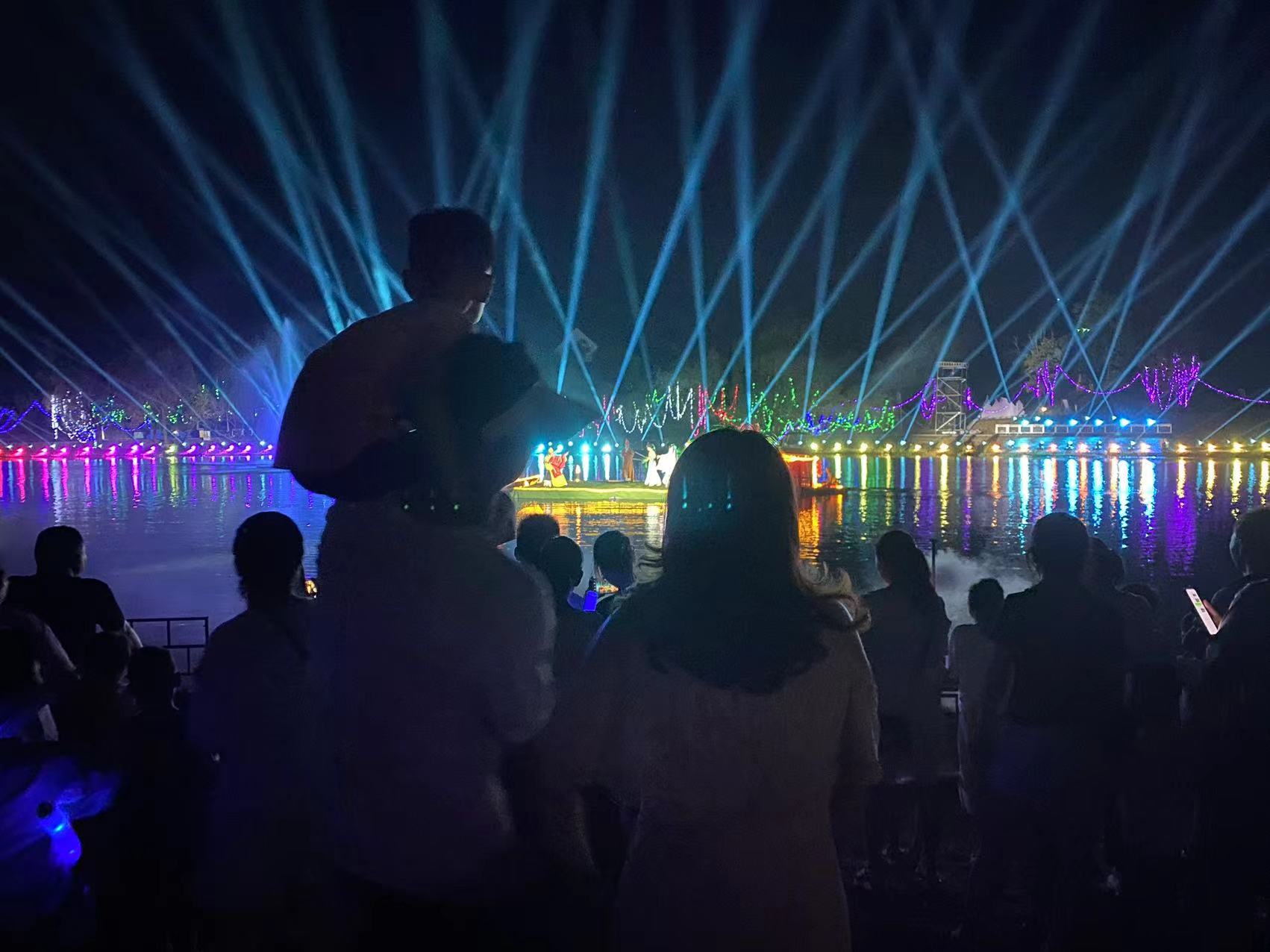 嵊泗|光影盛宴！湖北十堰这个景点已开启“夜游模式”