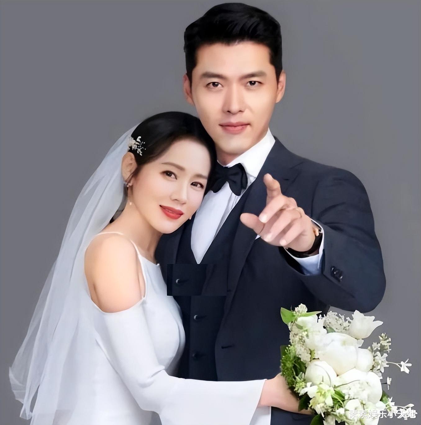 顾魏|孙艺珍玄彬婚礼举行:粉丝赶往婚礼举行地,送各种新婚卡片和祝福