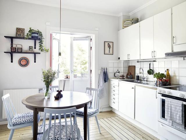 才发现,这些“坏习惯”是大部分贫困家庭的“通病”,个个扎心!