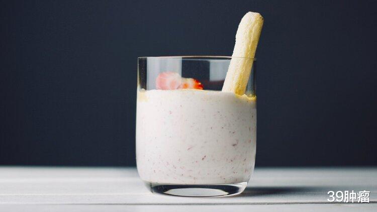 牛奶|牛奶中全是防腐剂,有毒且致癌?3种“乳饮料”劝你少喝