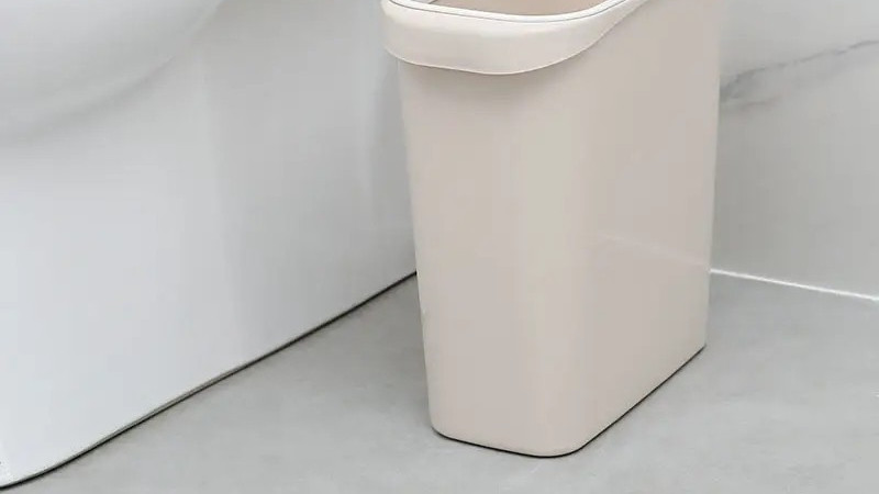 卫生纸应该冲走还是扔纸篓？很多人都想错了，难怪厕所会发出异味