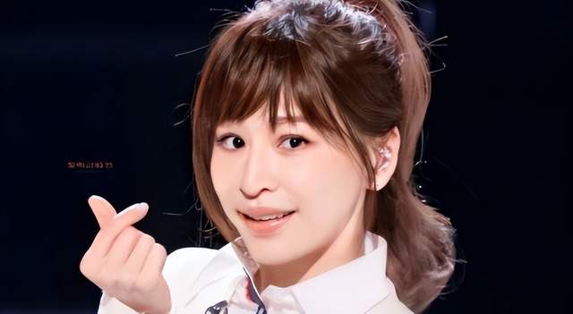 王心凌|出道即巅峰，陷整容传闻沉寂十年，如今再度翻红，还是那么甜美