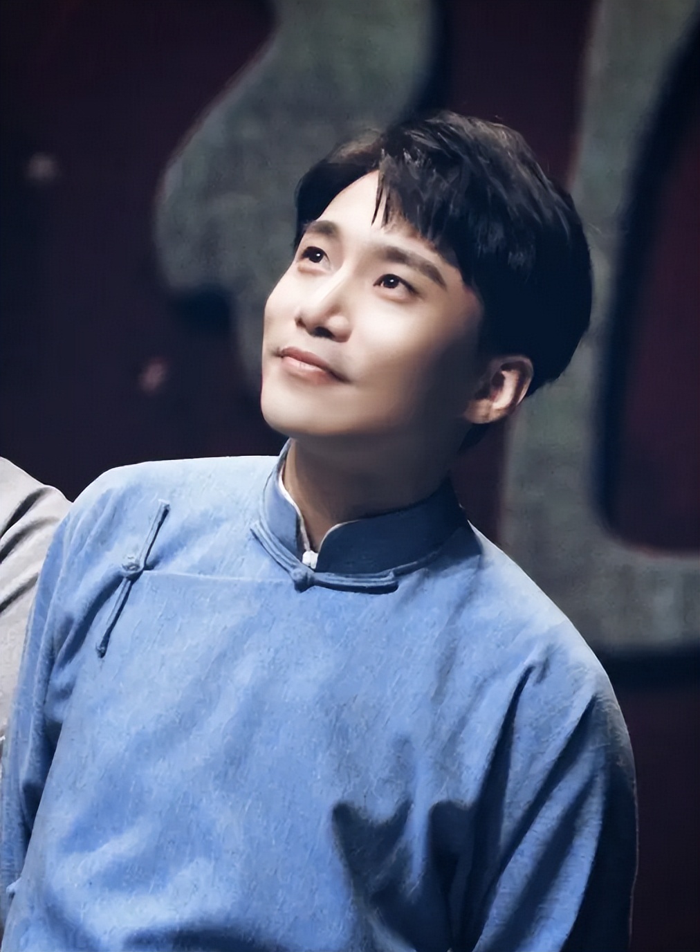 何九华|王鸥男友何九华曝近况！收工下班被粉丝围堵，两人曾多次约会被拍