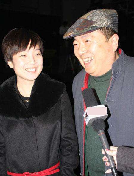 董浩|央视著名主持人董浩：两次死里逃生，妻子和女儿是他最坚强的依靠