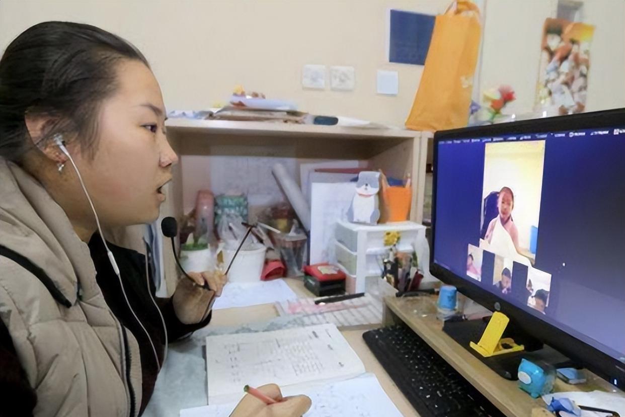 “读书不是为了考试”，杭州一中学宣布取消网课，家长拍手叫好