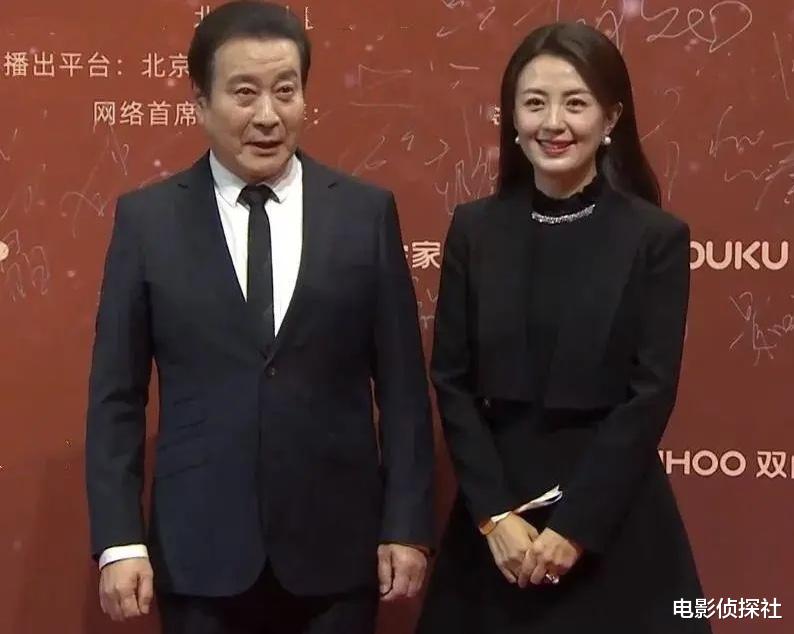 飞天奖|飞天奖红毯生图：热依扎暴瘦，关晓彤美腿抢镜，孙俪礼服颜色惹眼