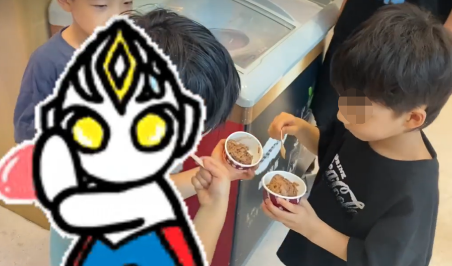 黄晓明|黄晓明带娃吃饭太豪爽!霸气请全场小孩吃雪糕,儿子长相太帅被夸