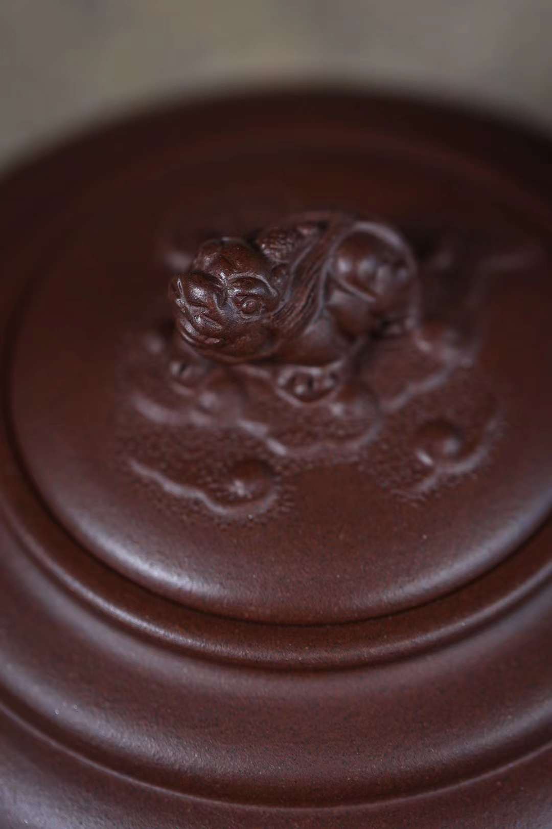 |石破天谈紫砂：不要嫌弃紫砂壶吐黑，那是真紫砂的表现