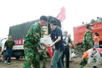 2008年汶川地震,非洲莫桑比克倾家荡产地向我国捐赠4万用于赈灾