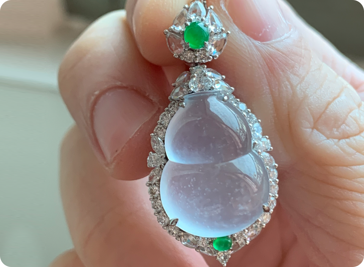 翡翠|玉挂件玉吊坠的历史发展、如何选择玉挂件、玉器挂件精品欣赏，看这一篇就够了