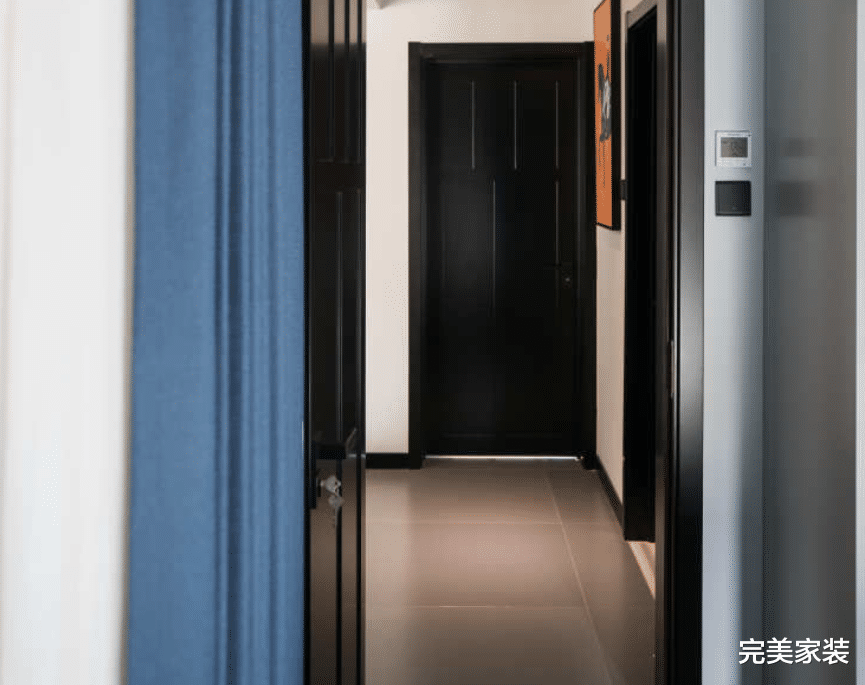 要求严格的业主,连厨房调味瓶都朝一个方向,这个家太适合处女座