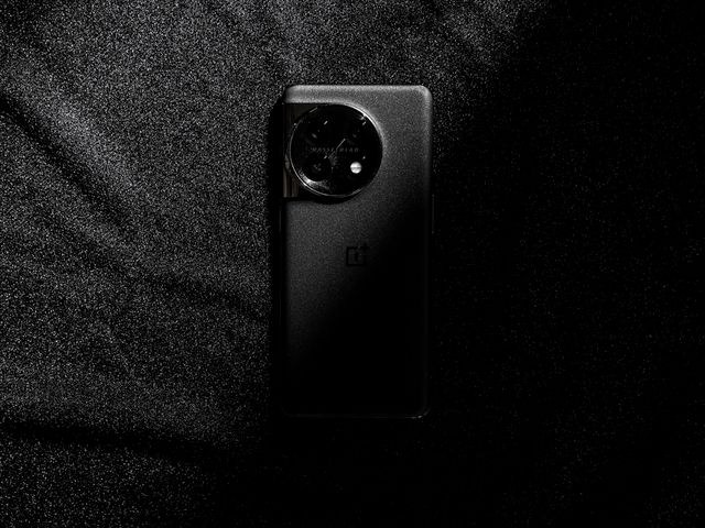 2023“卷王”旗舰开售,51分钟销量超其他骁龙8 Gen2机型全天