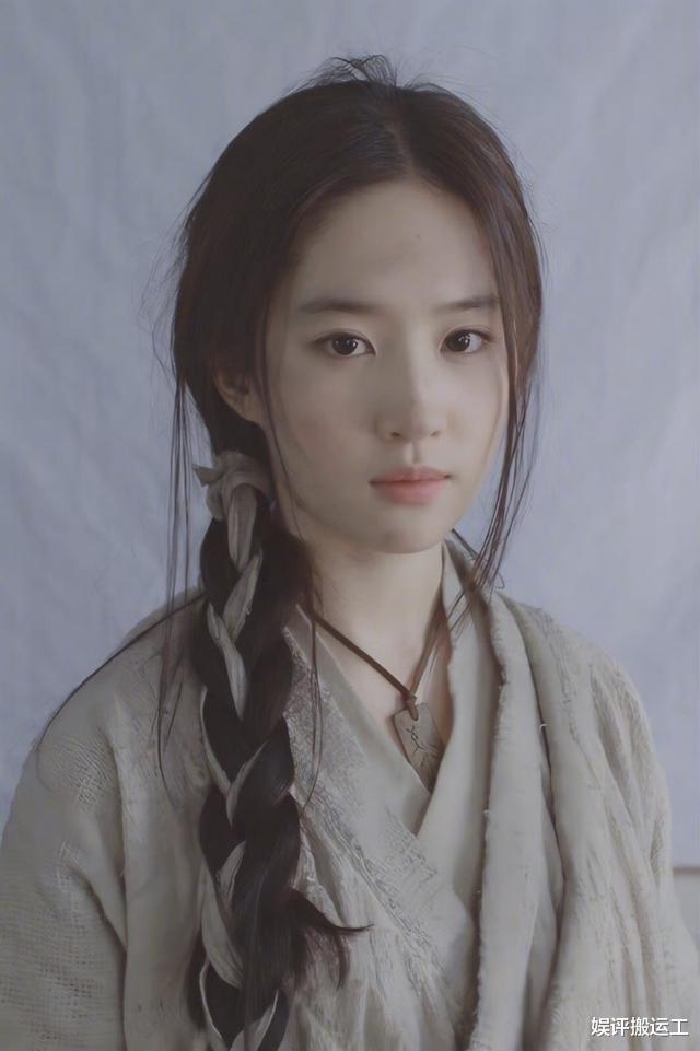 刘亦菲|?那些年刘亦菲被耽误的美貌:灰头土脸穿碎布,一身死亡芭比粉