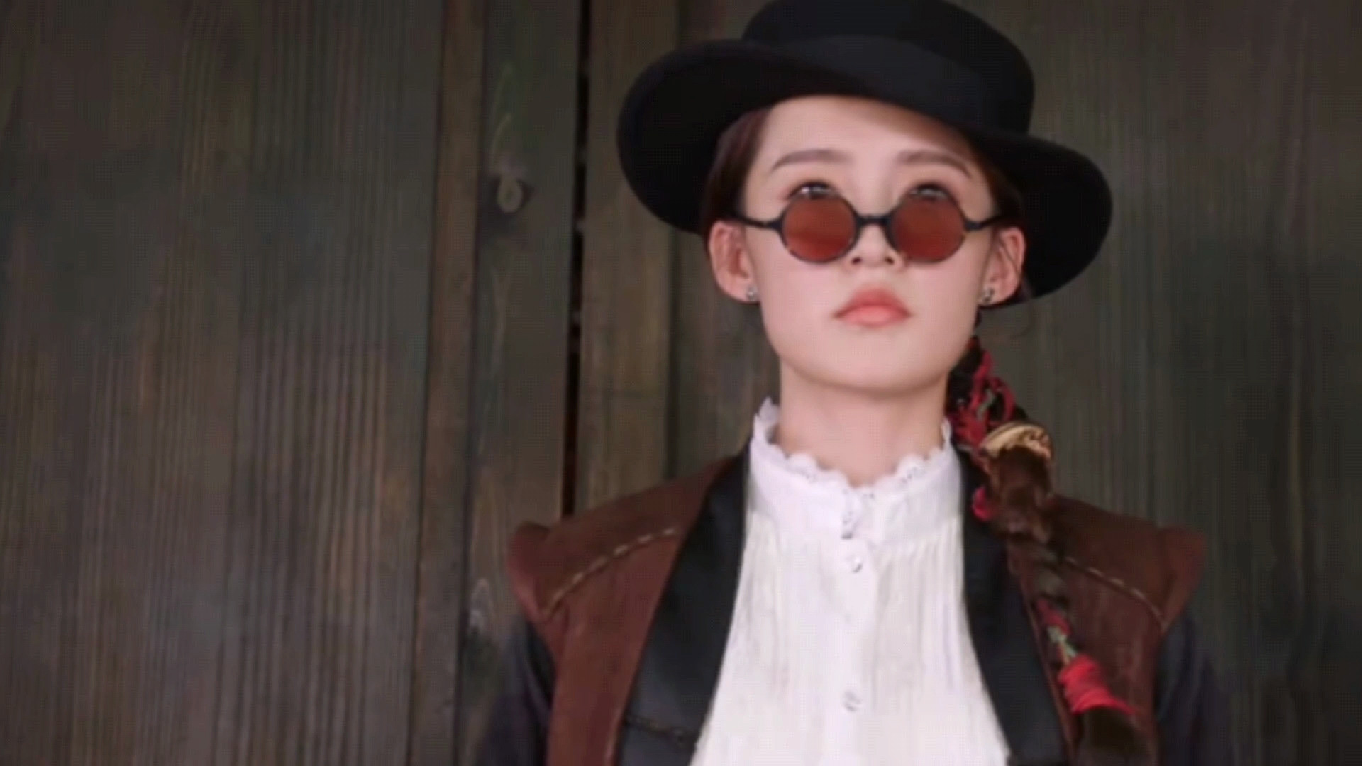 李沁|《请君》空降，本以为李沁是颜值担当，而我却被女2号迷了眼